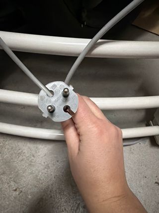 Radiador Toallero DeLonghi