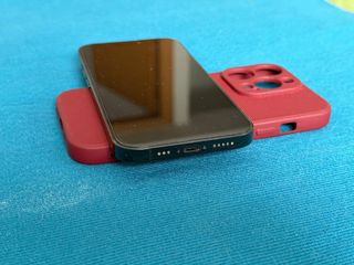 iPhone 14 Pro Negro con Funda y extras