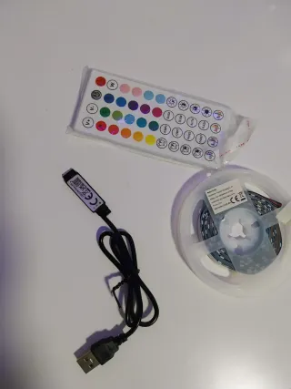 Luces LED y rueda carretillo.