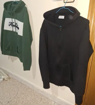Lote 2 Sudaderas Capucha Hollister y Koaj Talla M