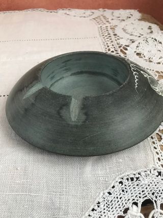 Posacenere in pietra ollare inciso a mano