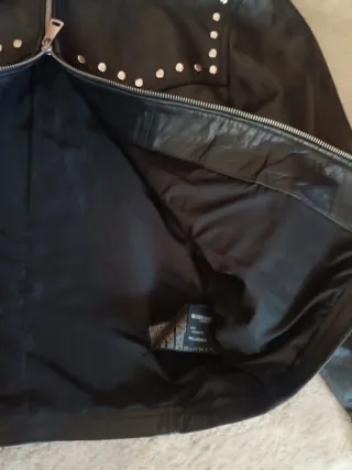 Chaqueta Cuero pleasures Pull&Bear Talla M.