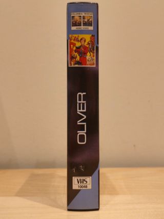 Película VHS Oliver! Musical