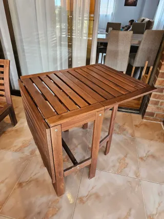 Mesa y Sillas de Jardín Madera