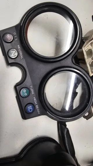 Marcador cbf 600honda hornea para piezas