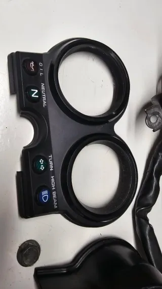 Marcador cbf 600honda hornea para piezas