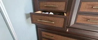 Dormitorio de ratan completo.