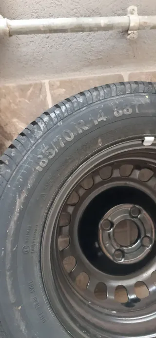 Ruota scorta Opel Corsa CDTI 185/70 R14, più KIT