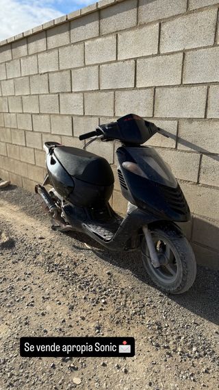 Malossi Sonic Scooter Negra