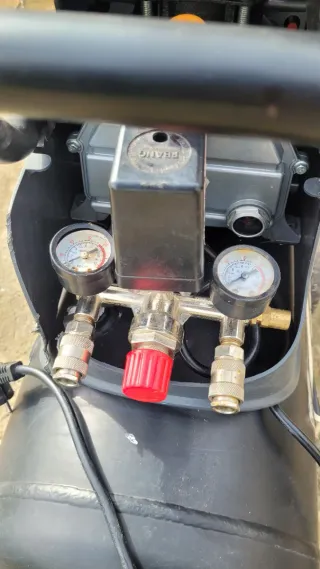 Compresor de aire Cevik Pro SL50