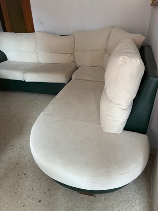 Sofá modular beige 6-8 plazas.A recoger en Sevilla