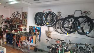 Traspaso de Taller de Bicis en el corazón de Beni