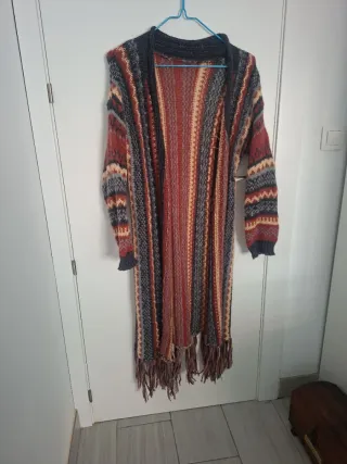 Chaqueta larga de punto multicolor