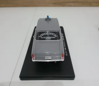 Coche a escala 1:24 Altaya