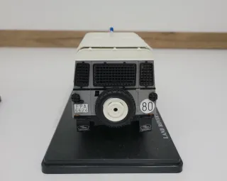 Coche a escala 1:24 Altaya