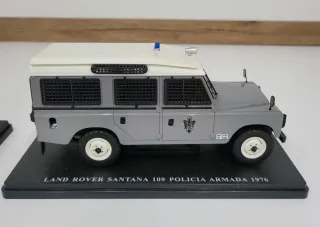 Coche a escala 1:24 Altaya