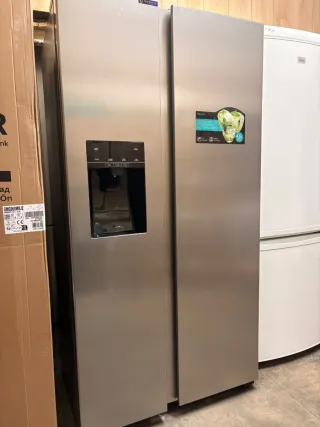 Frigorífico Americano Hisense SEMINUEVO