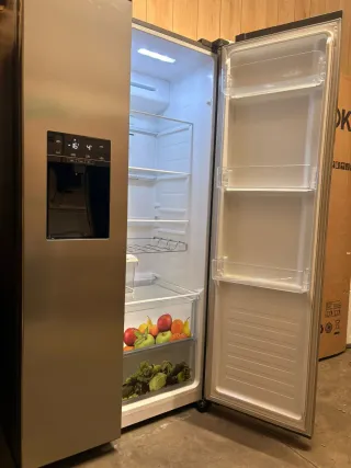 Frigorífico Americano Hisense SEMINUEVO