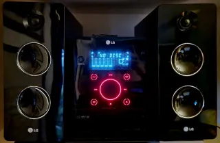 Micro Hi-Fi LG FA162 - 160W