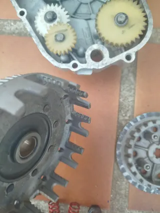 Tapa Embrague Aprilia RS 50