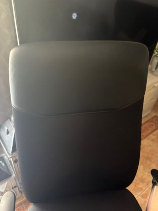 Silla de escritorio negra y gris