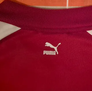 Chaqueta Puma Roja y Blanca