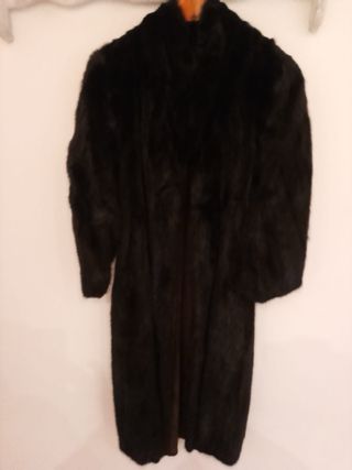 3 abrigos de piel auténtica