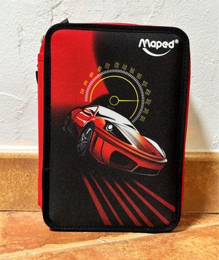 Lote libros animales + estuche Maped