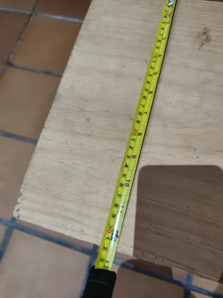 Banco de madera y metal