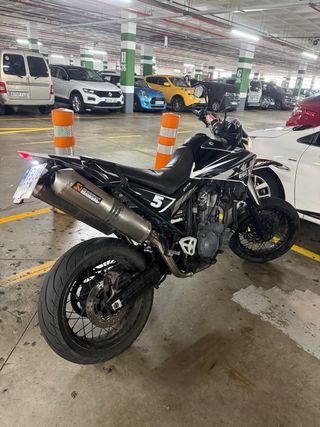 Yamaha XT660 Supermotard Negra/Blanca