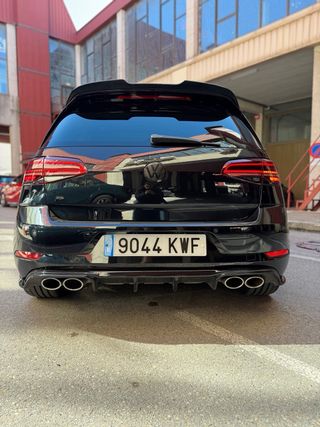 Volkswagen Golf R 7.5