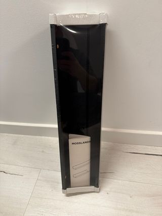 Estantería IKEA MOSSLANDA 115 cm, balda, negra