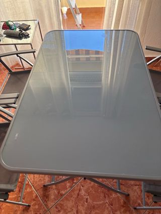 Mesa y 4 sillas jardín/terraza