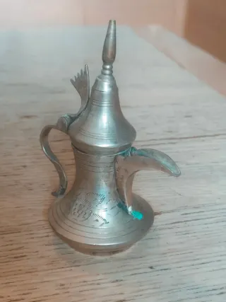Dallah araba vintage decorativa
