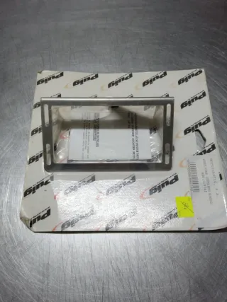 Soporte Portamatrículas Puig 19751 Scooter