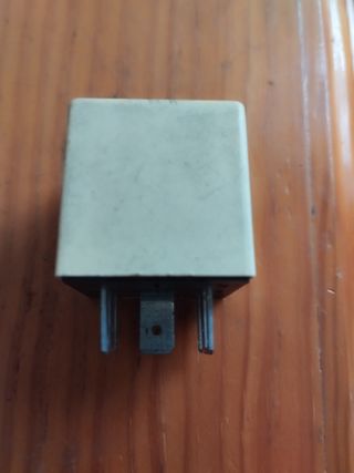Relé Fiat Alfa Romeo 465 12V
