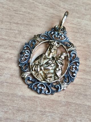 Medalla de plata Virgen Santa María La Real de la