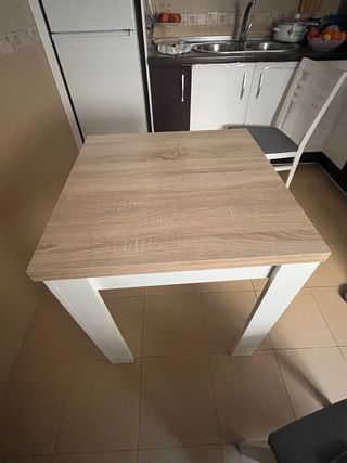 Mesa de comedor extensible madera y metal