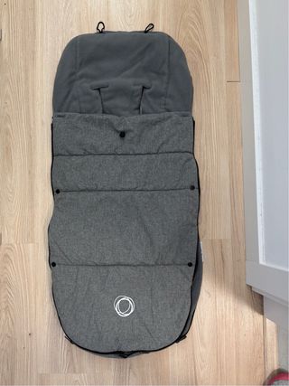 Bugaboo Fox carrito en color negro y gris