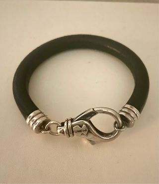 Pulsera Tous Cuero Negro y Plata