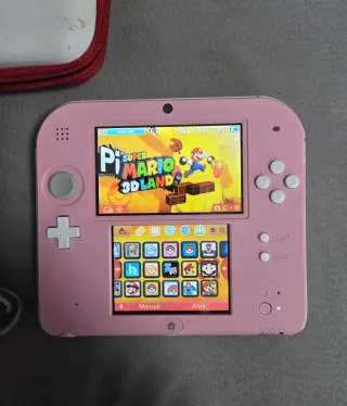 Nintendo 2DS Rosa con Cargador y Funda