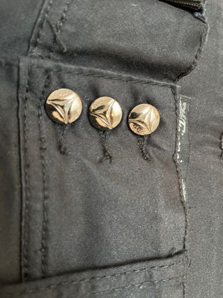 Pantalones negros con cinturón ancho