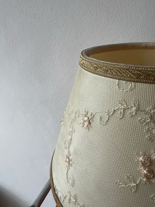 Lampada da tavolo Vestiglia vintage rosa 30 cm