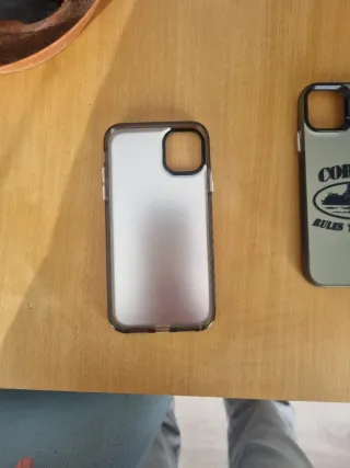 Fundas iPhone 11 (Se vende cada una por 5€)