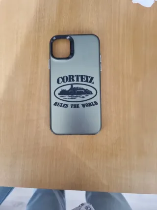 Fundas iPhone 11 (Se vende cada una por 5€)