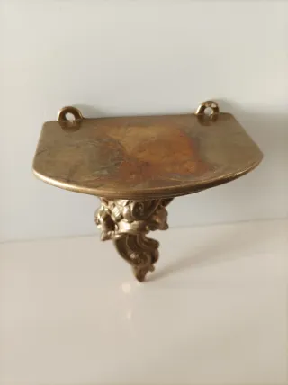 Peana o ménsula de bronce