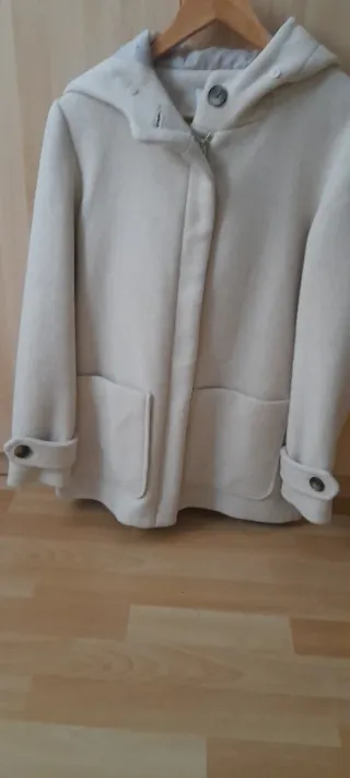 Chaquetón Stradivarius Talla S Un par de usos