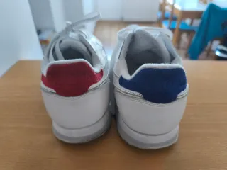 Zapatillas Reebok Blancas, Rojas y Azules