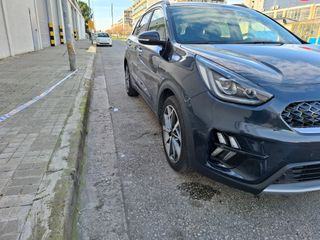 KIA Niro 2022 1.6 HEV EMOTION/LUXURY