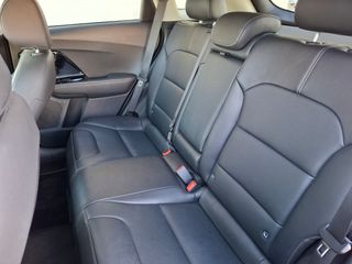 KIA Niro 2022 1.6 HEV EMOTION/LUXURY